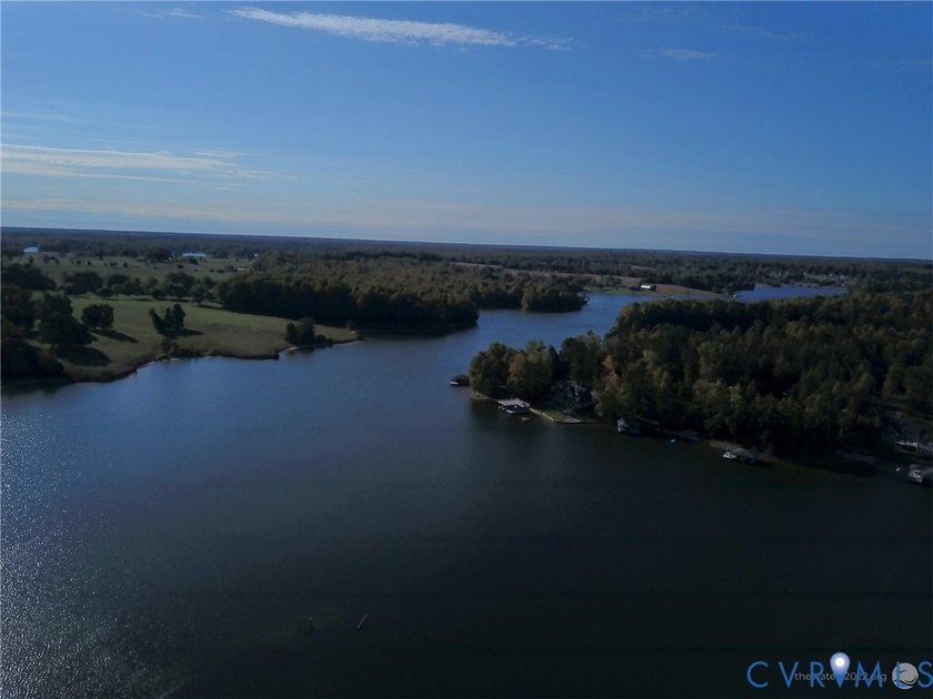 NEW PRICE! Build your dream home in one of Lake Anna's most - photo 2