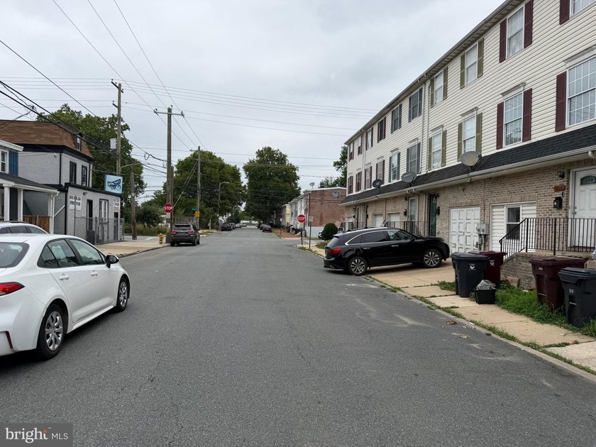 Welcome to Southbridge! One of the first communities to spawn - photo 3