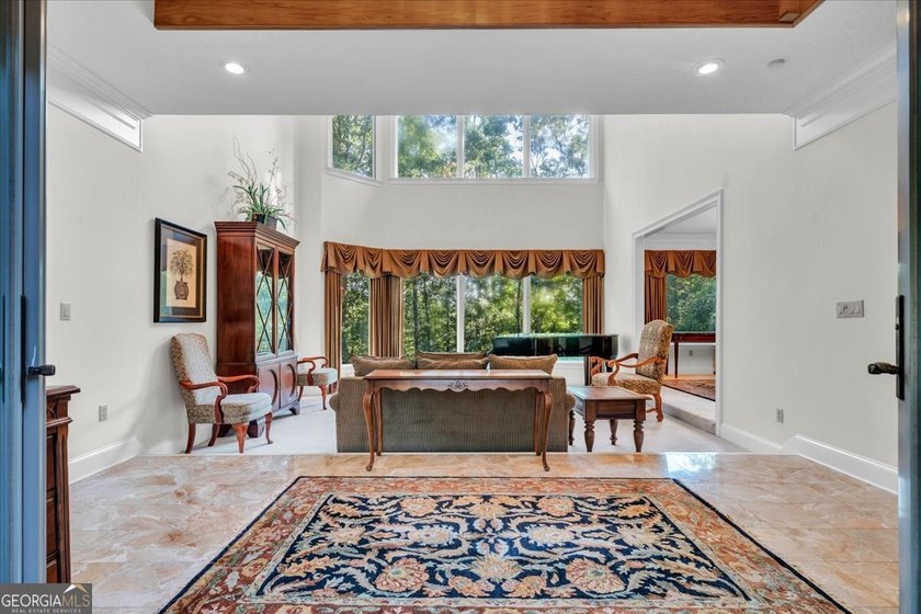 Welcome to a truly one of a kind country retreat nestled on 18 - photo 6
