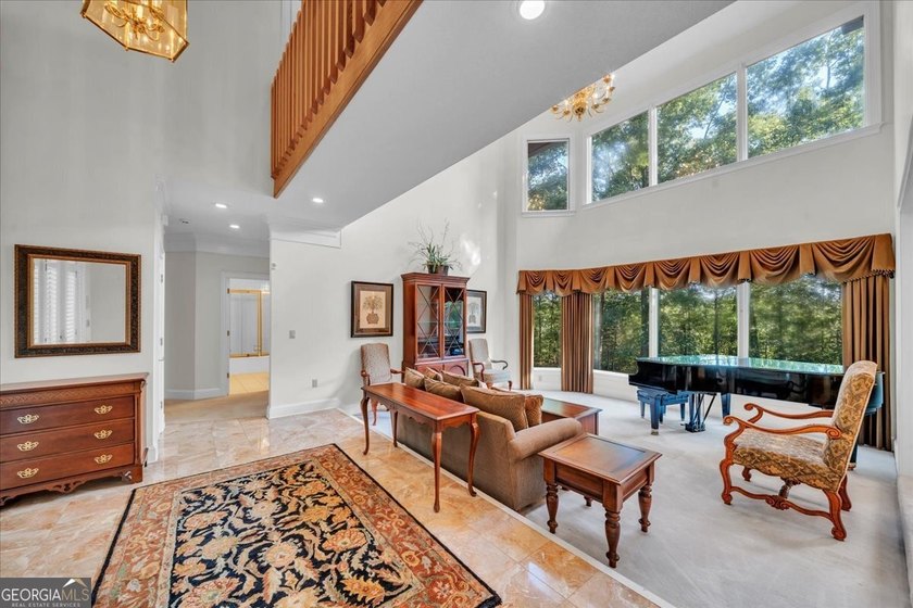 Welcome to a truly one of a kind country retreat nestled on 18 - photo 8