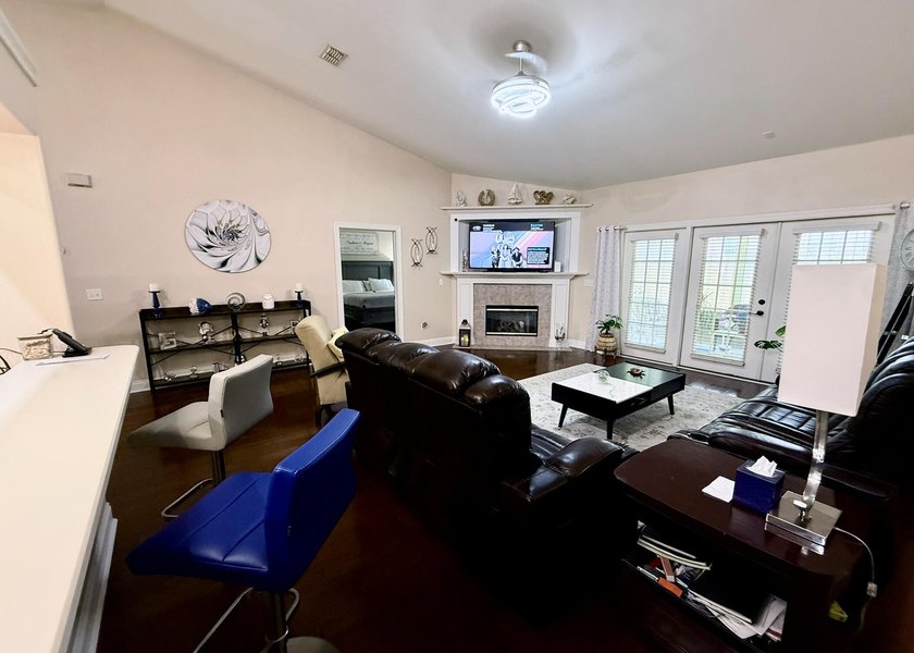 This beautiful, spacious home is located in the highly - photo 8