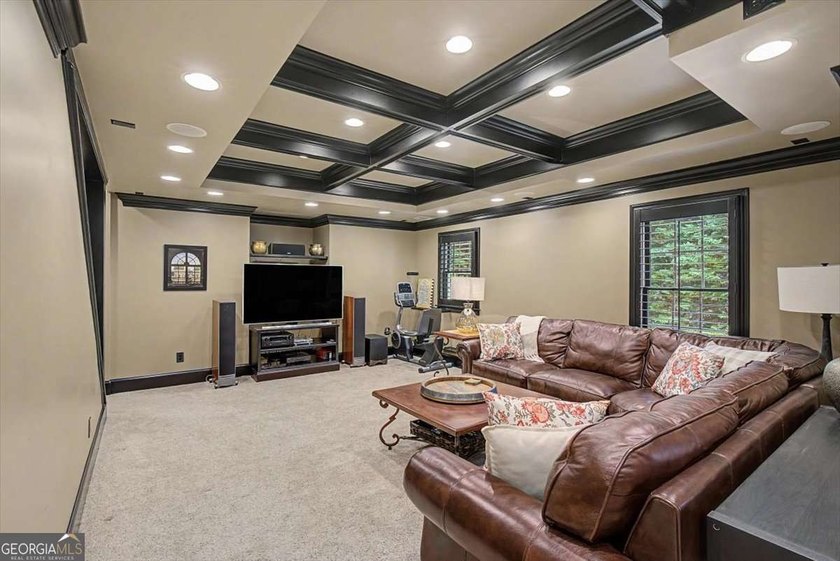 Meticulously maintained by the original owners, this ELEGANT - photo 44