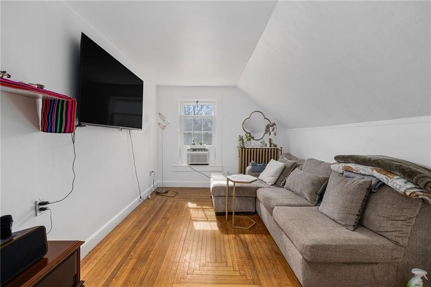 Unique opportunity to convert this property back to a - photo 38