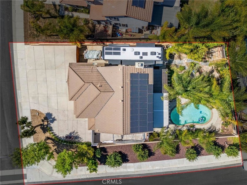 Back Active...Pool Home in Murrieta - no HOA - loaded with - photo 3