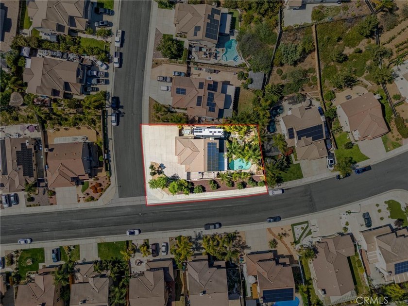 Back Active...Pool Home in Murrieta - no HOA - loaded with - photo 6