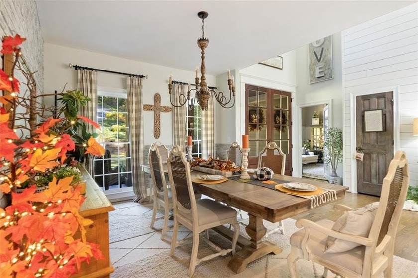 7.59 Acre Chattahoochee Riverfront Estate with Fully Renovated - photo 13