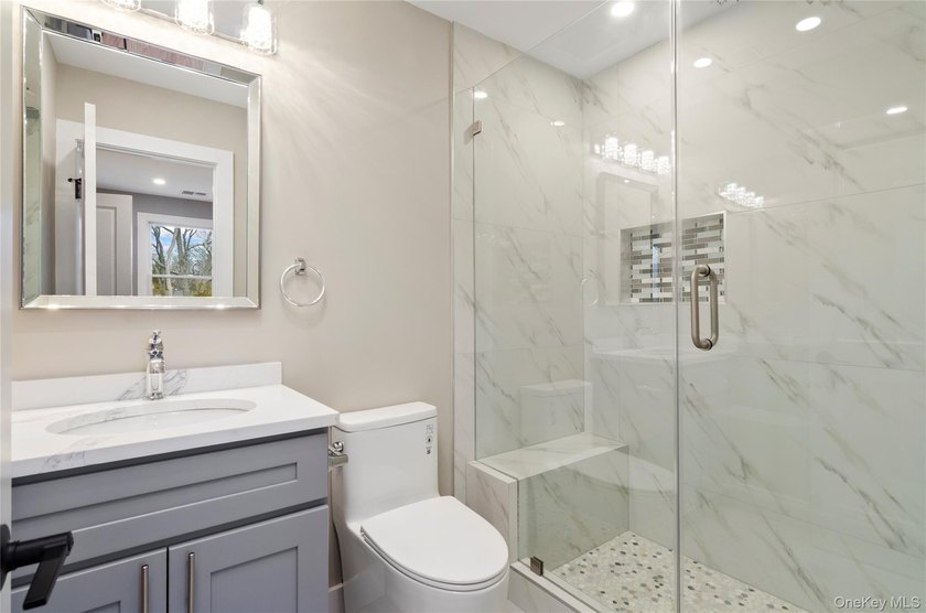Stunning Newly Renovated Home in Hampton Bays! Welcome to this - photo 23