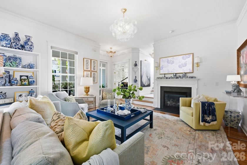 Welcome to this exceptional Charleston-style home in Davidson - photo 7