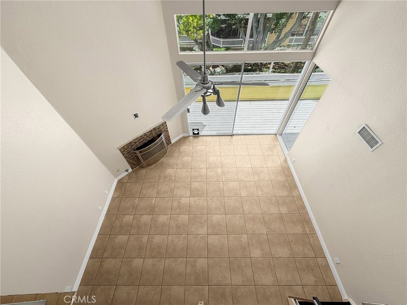 This spacious two-primary-suite condo offers exceptional - photo 27