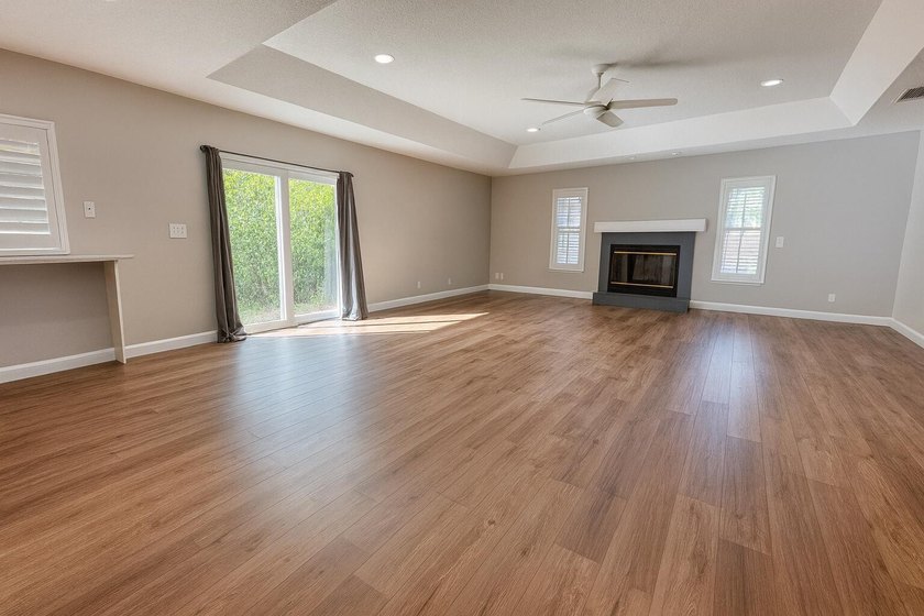 Experience the best of both worlds with this beautifully - photo 7