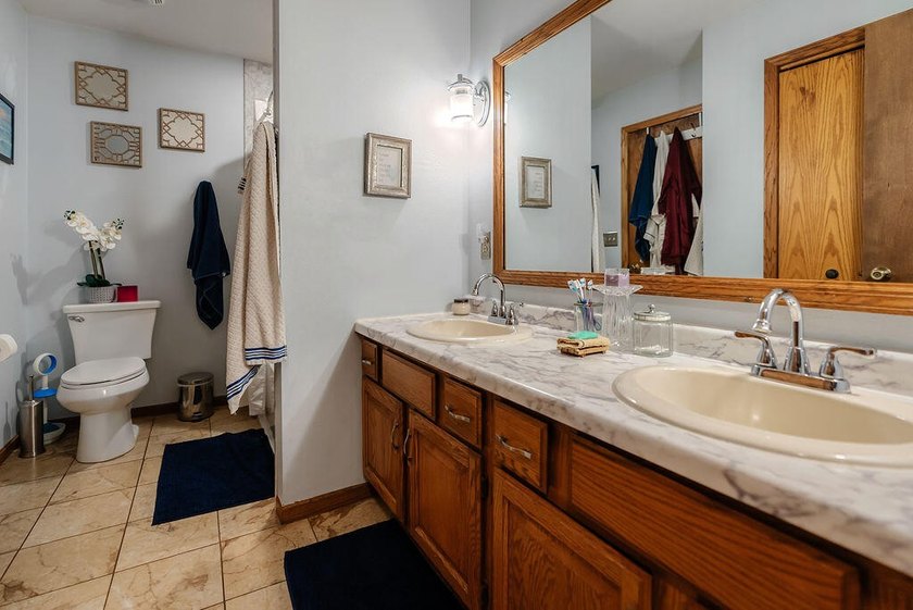 Welcome to this beautifully maintained 3-bedroom, 2-bath home on - photo 21