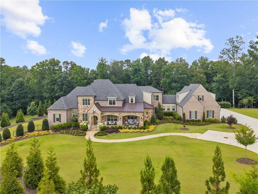 Stunning French Country estate custom built by Smith &amp; Kennedy - photo 3