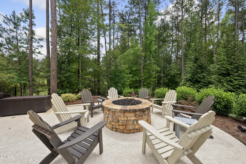 Showings Begin 7/18!!! Coming soon in Hasentree: 8108 Fergus - photo 12