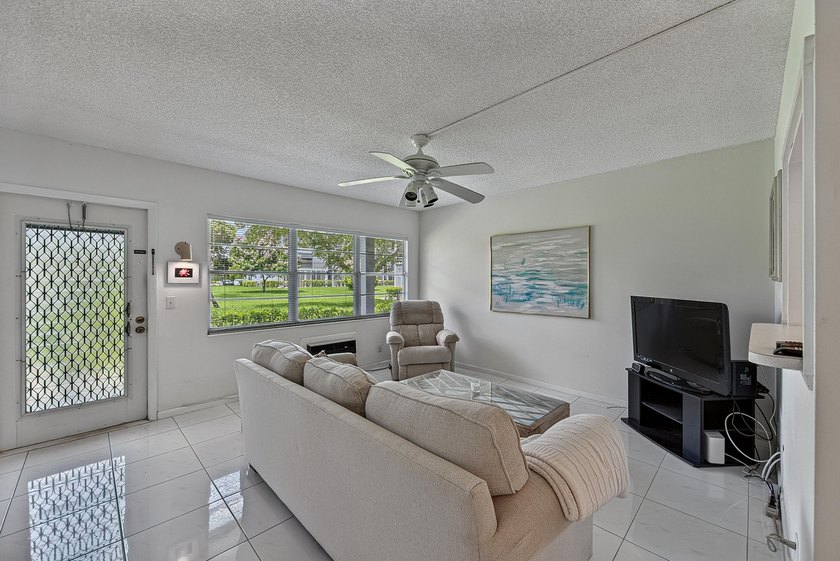 The Best Value inBoca Raton! Low-priced condo in the community! - photo 14