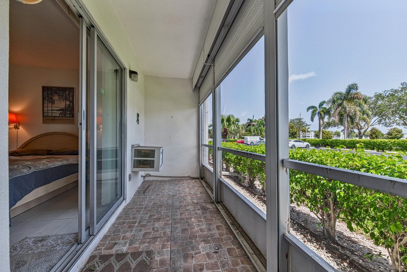 The Best Value inBoca Raton! Low-priced condo in the community! - photo 16