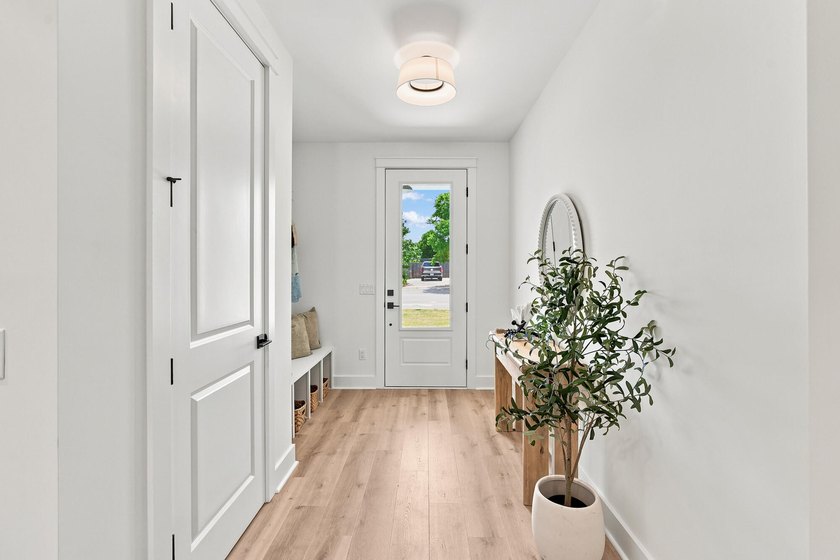 Brand-New Construction | No HOA | STR-Friendly | Minutes to the - photo 5