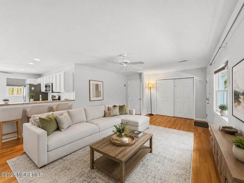 Endless possibilities await in this expansive 3,400+ sq ft - photo 26