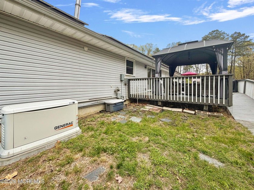 Endless possibilities await in this expansive 3,400+ sq ft - photo 38