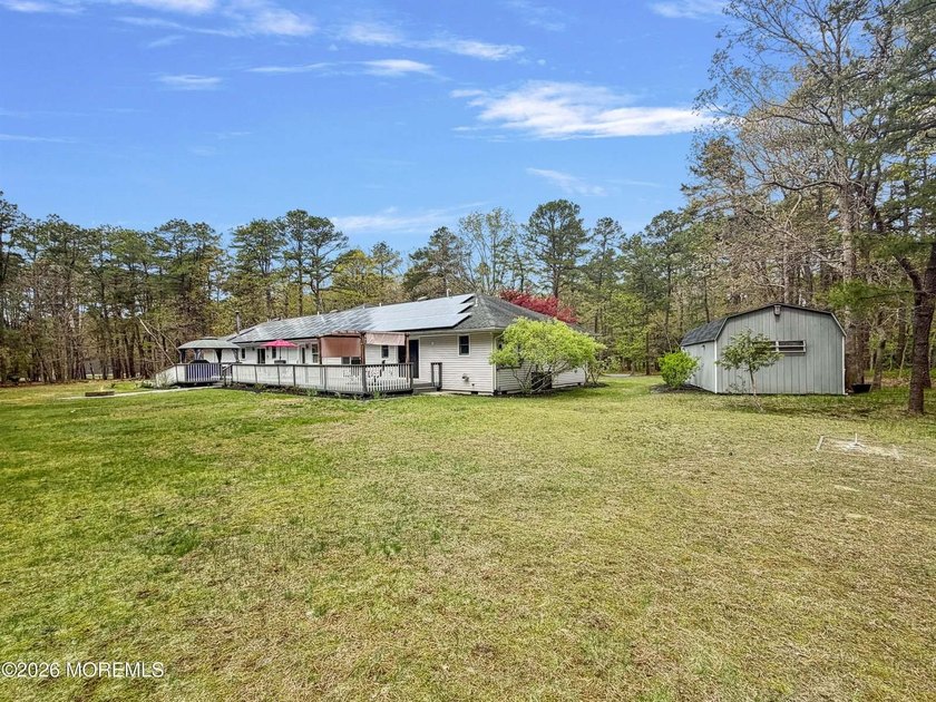 Endless possibilities await in this expansive 3,400+ sq ft - photo 40