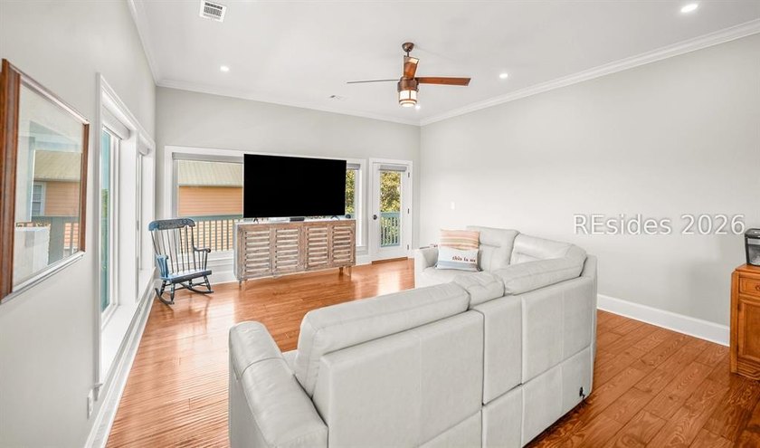 Welcome to 5 Tradewind Lane, a stunning coastal retreat in the - photo 44