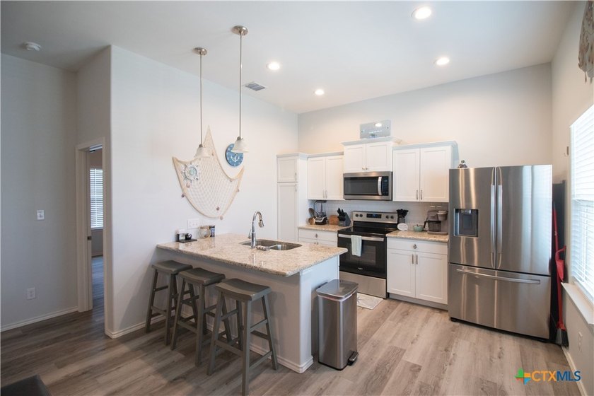 Welcome to this stunning Like-New Coastal home in the desirable - photo 8