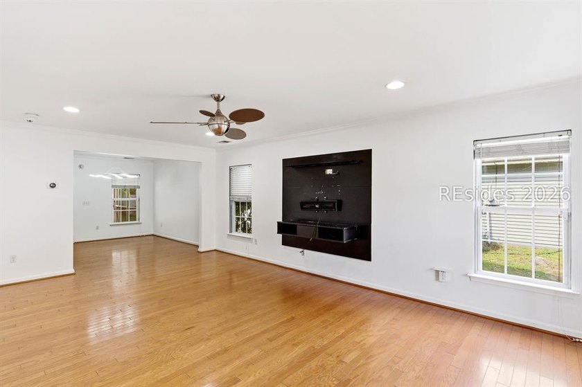 Discover this spacious 1,700+ sq. ft., 3 bedroom, 2.5 bath home - photo 5
