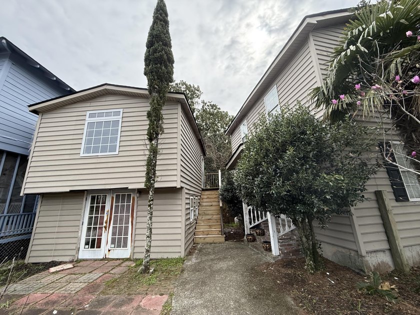 Rare opportunity in downtown Charleston on King Street! Situated - photo 3