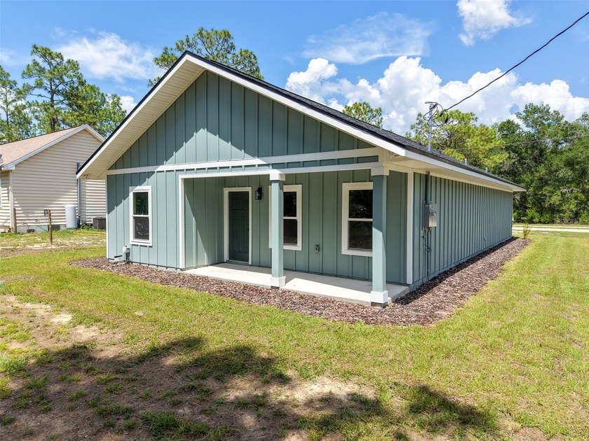 BRAND NEW 3 bedroom 2 bath home located in the Williston - photo 23