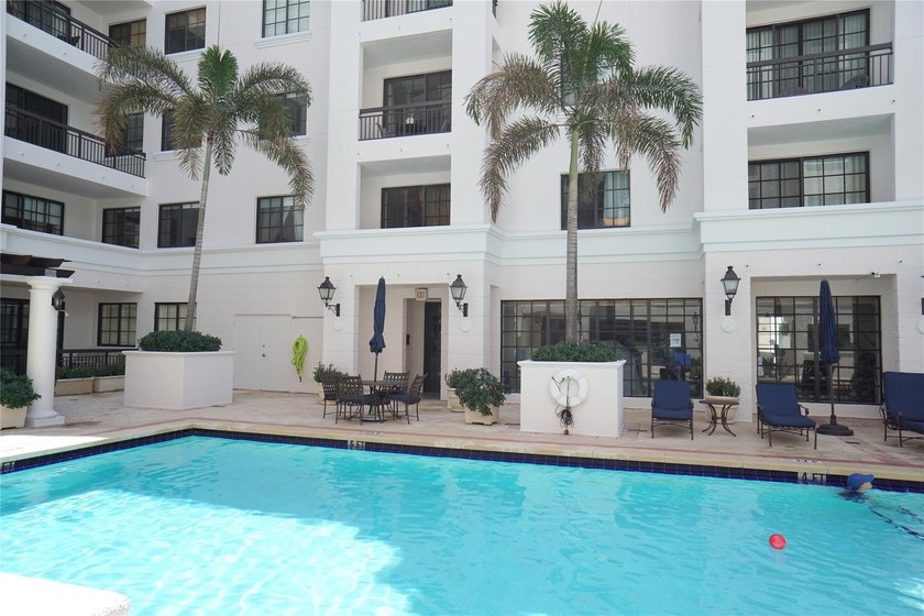 Luxury, light &amp; bright fully updated 2-bedroom, 2-bathrooms - photo 27