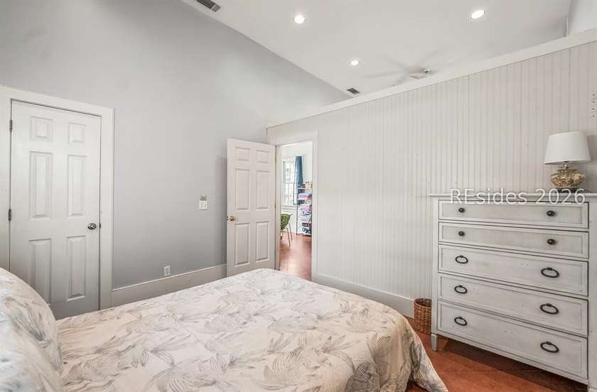 Charming 1940s ranch full of character, featuring spacious front - photo 43