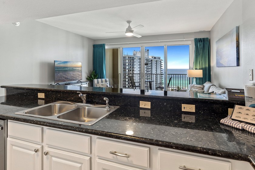 Gorgeous views of the Gulf of Mexico from this 1 bedroom 1.5 - photo 5