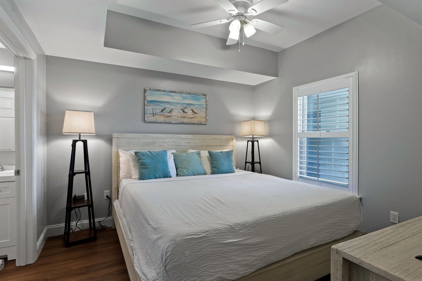 Gorgeous views of the Gulf of Mexico from this 1 bedroom 1.5 - photo 7