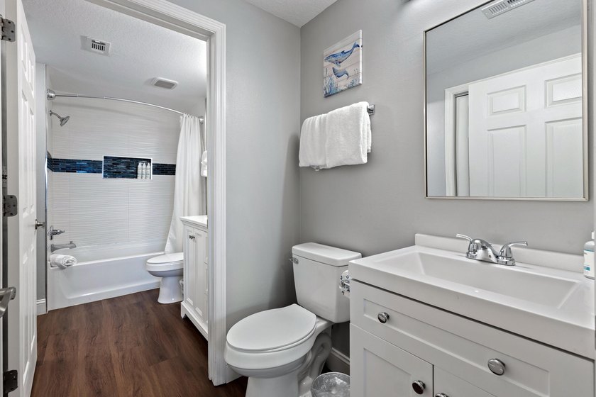 Gorgeous views of the Gulf of Mexico from this 1 bedroom 1.5 - photo 9