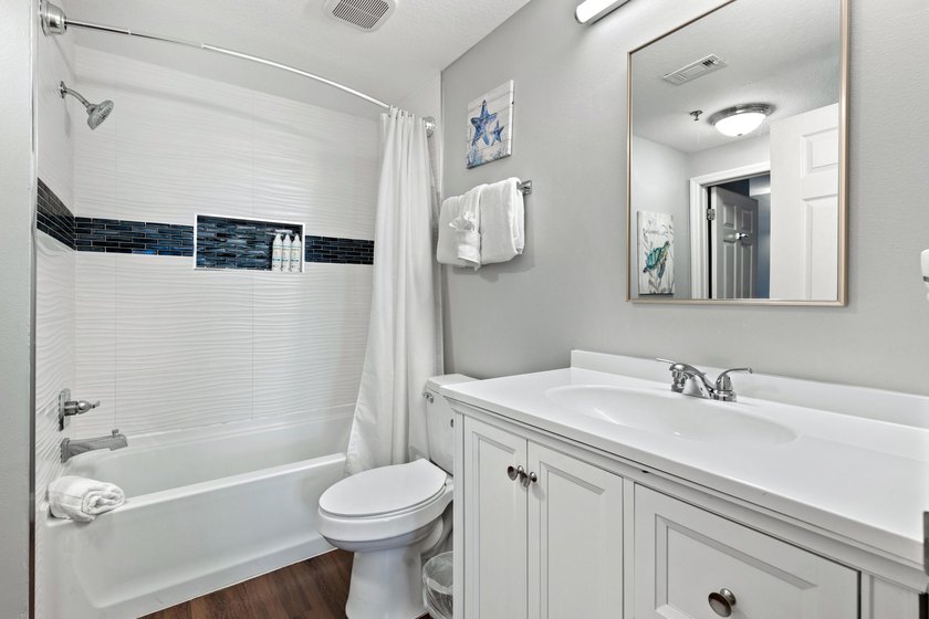 Gorgeous views of the Gulf of Mexico from this 1 bedroom 1.5 - photo 10