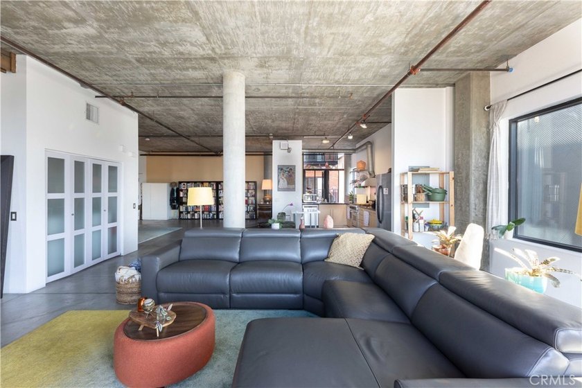 The iconic Temple Lofts complex delivers the original - photo 27