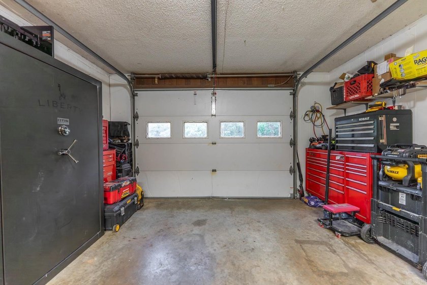 Spacious Brick Home in Town | Batesville, Arkansas Updated - photo 47