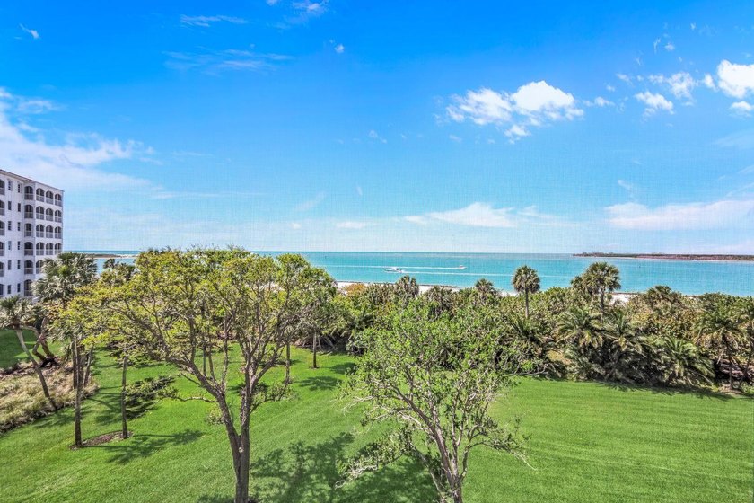 Welcome to an extraordinary coastal residence in Hideaway Beach - photo 47