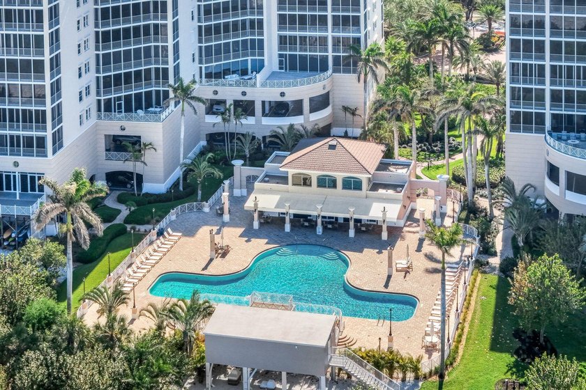 Welcome to an extraordinary coastal residence in Hideaway Beach - photo 48