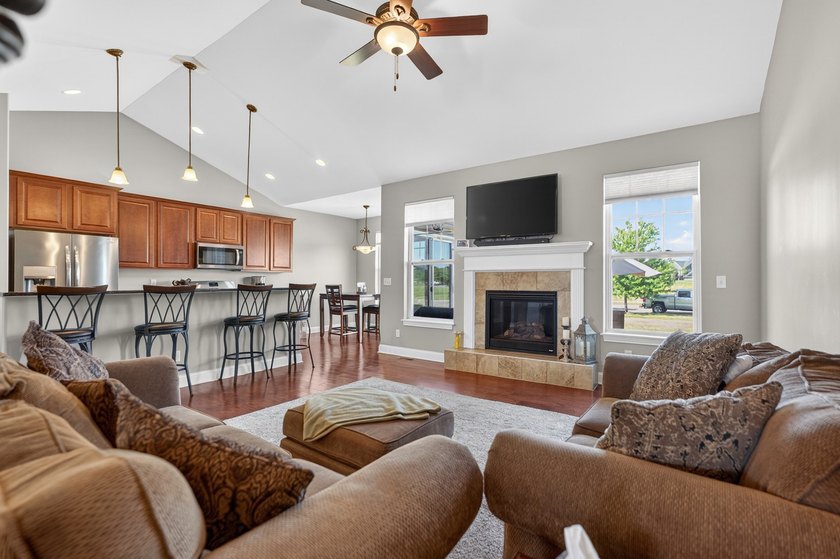 First Time on the Market! Welcome home to this beautiful - photo 8