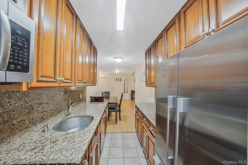 Welcome to The Boulevard Apartments-one of Forest Hills' most - photo 14