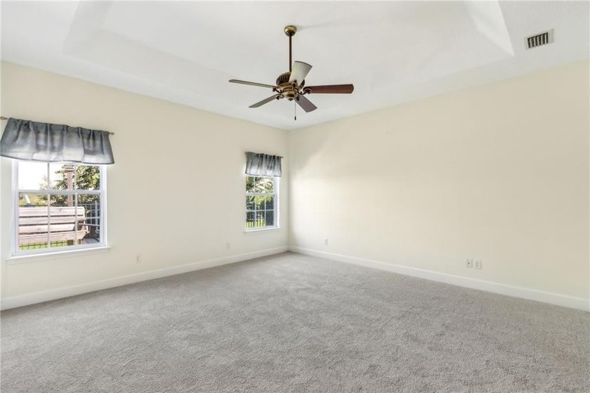Welcome to The Sanctuary in Osprey Cove, where low-maintenance - photo 20