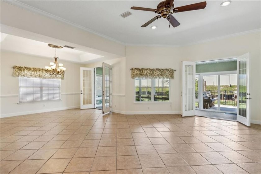 Welcome to The Sanctuary in Osprey Cove, where low-maintenance - photo 38