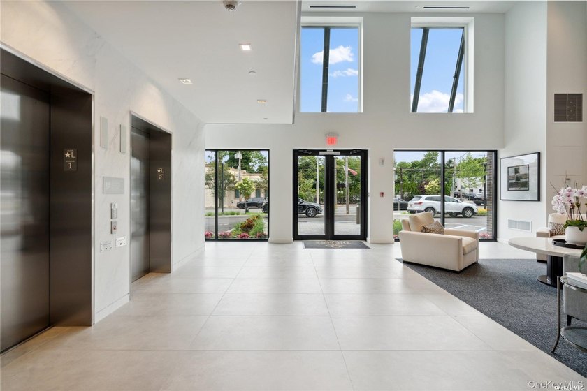 The only new construction condominium building in Great Neck, NY - photo 6