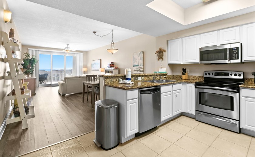The best priced opportunity in Ariel Dunes! Welcome to Unit 403 - photo 6