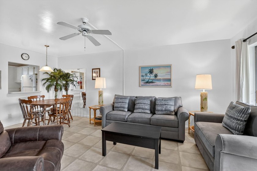 Welcome Home!! This is a beautiful 2 bedrooms and 2 bathrooms - photo 9