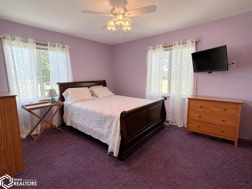 Welcome to 12149 Overturf Drive, Moravia, IA, located in the - photo 17