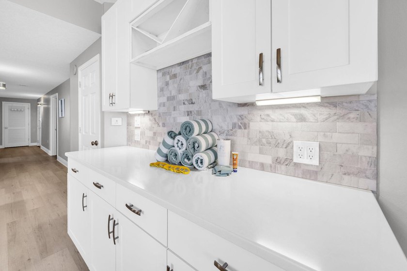 One of only a handful of west-end Corner units in Ariel Dunes I - photo 10