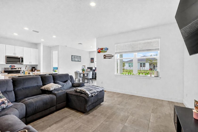 Welcome to this beautifully maintained one-story home in - photo 12