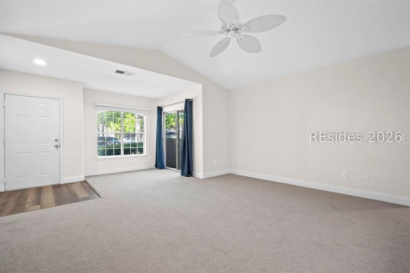 Set within the GATED COMMUNITY of Plantation Point, Unit 1601 - photo 10