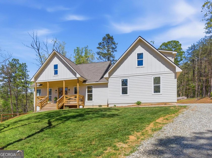 CUSTOM-BUILT NEW CONSTRUCTION ON NEARLY 18 UNRESTRICTED ACRES - photo 3